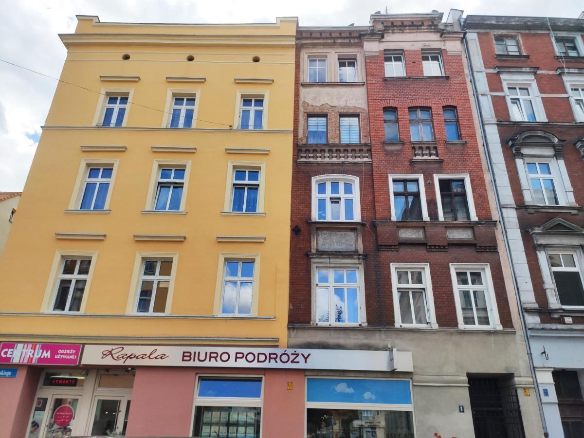 Centrum Apartament Sedziego Świdnica Exteriör bild