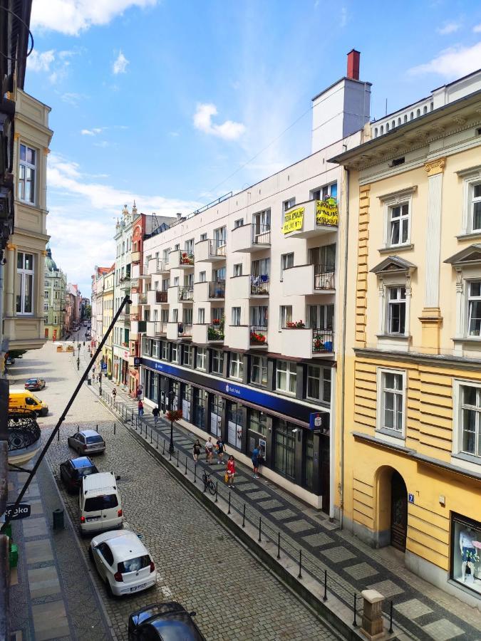 Centrum Apartament Sedziego Świdnica Exteriör bild